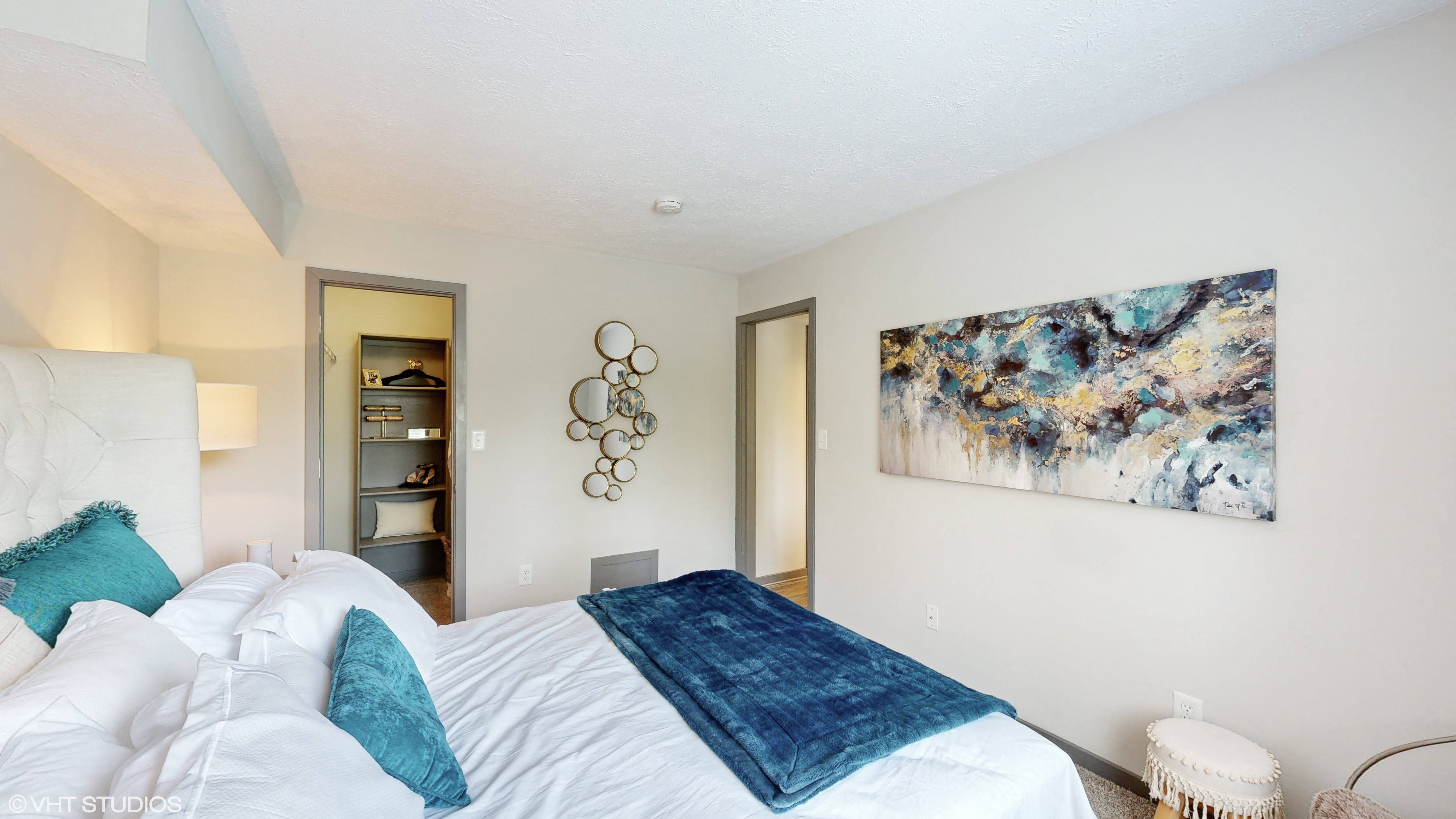 apartment bedroom modern bedroom with walk in closet 2